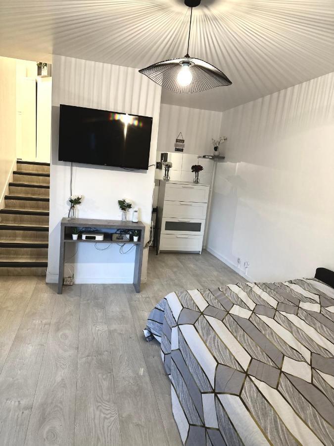 Jolie Appartement Duplex 2 Min Gare-Disney Et Paris 15 Min Noisy-le-Grand Exterior foto